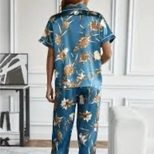 Floral Blue Women's satin 2 piece sleep wear.